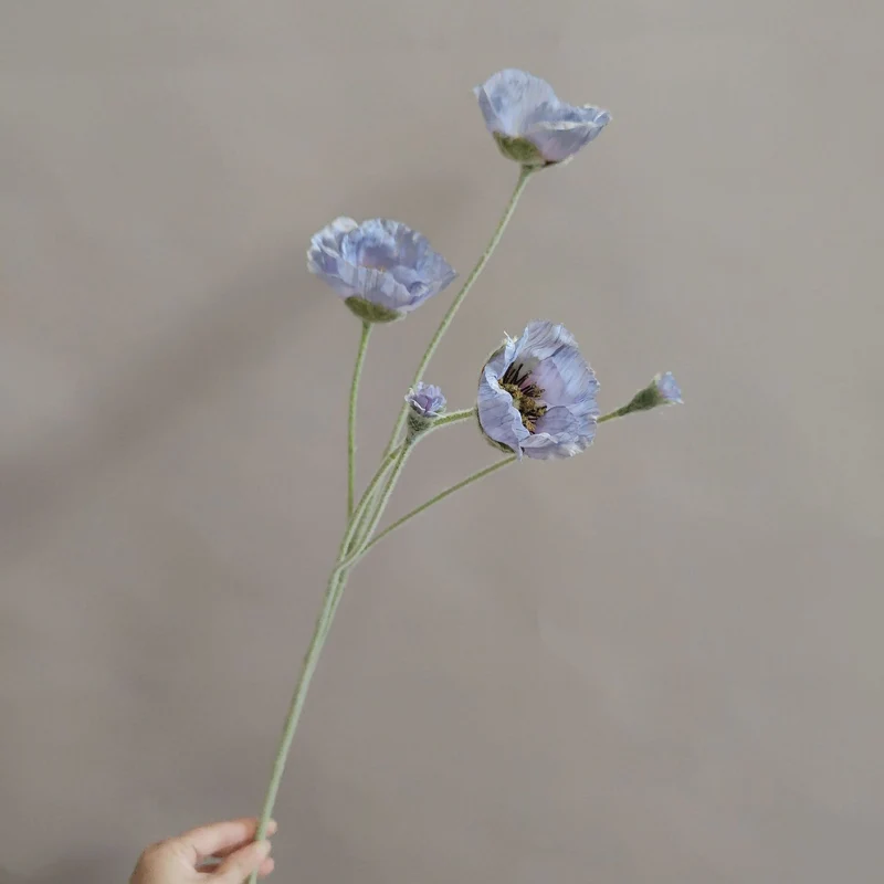 Elegante Seidenblumenanordnung