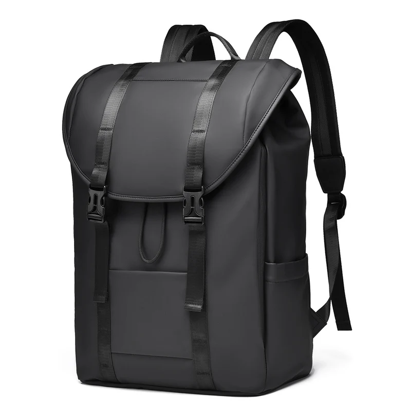 Vielseitiger Wasserfester Rucksack Karnz