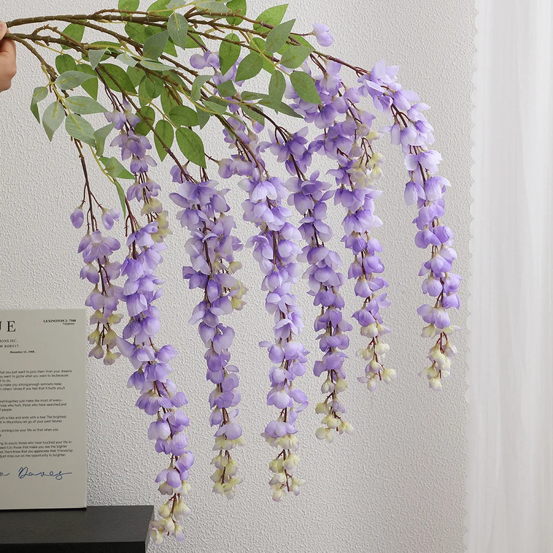 Künstlicher Blütenzweig mit eleganten Blüten Karnz