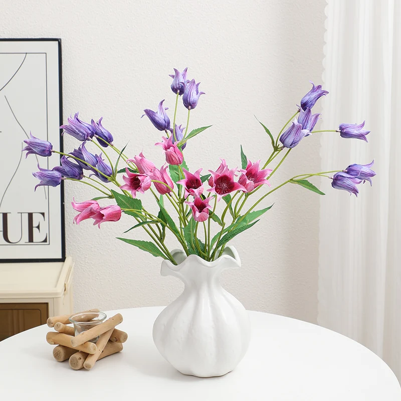 Dekorative Kunstblume Karnz