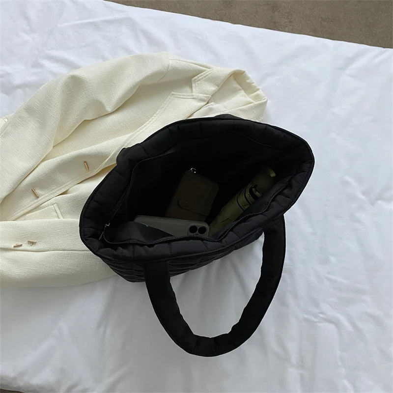 Gepolsterte Stepp-Tote-Tasche