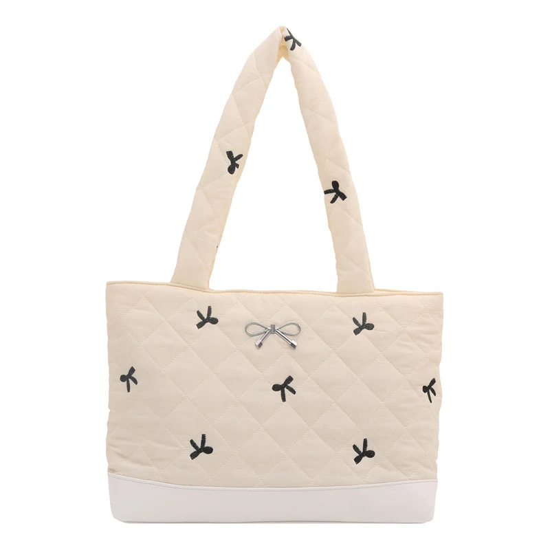 Gestepptes Dekoratives Bogen Handtasche