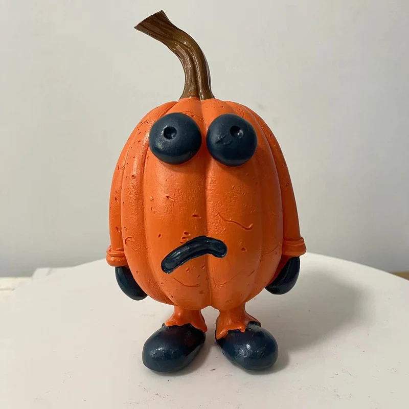 Lustige Halloween Kürbisfigur Karnz