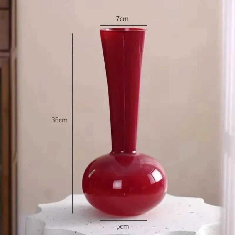 Elegante Designer-Vase Karnz