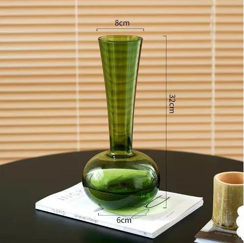 Elegante Dekorative Vase Karnz