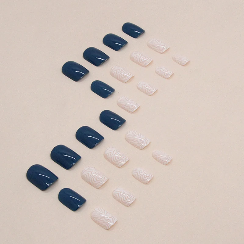 Texturierte geometrische Nagelkunstverlängerungen Karnz