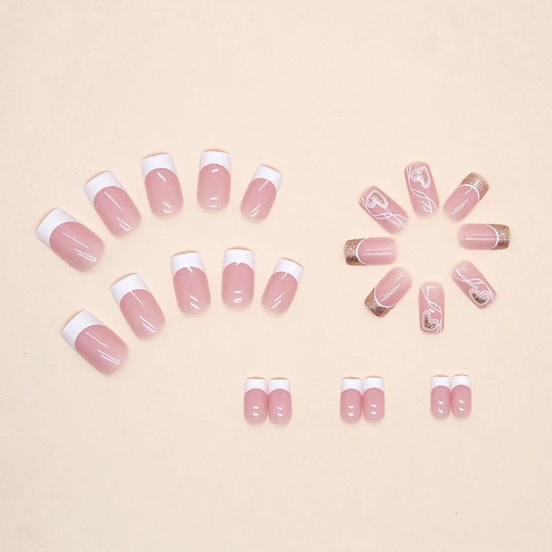 Romantische Herz-Design Nagelverlängerungen Karnz