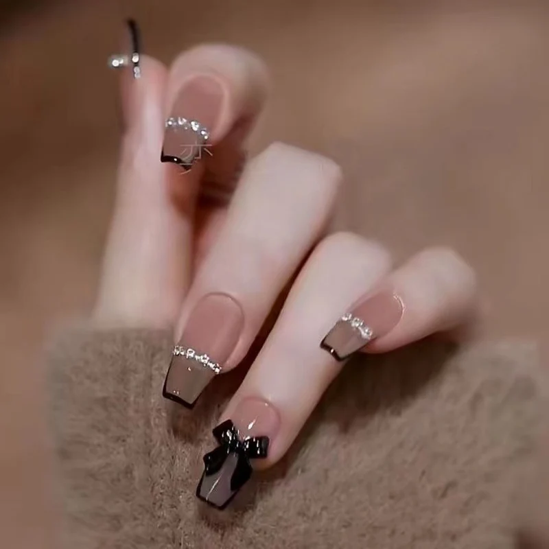 Nagelkunst Karnz