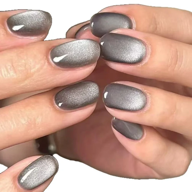 Metallic Ombre Nagelkunst Verlängerungen Karnz