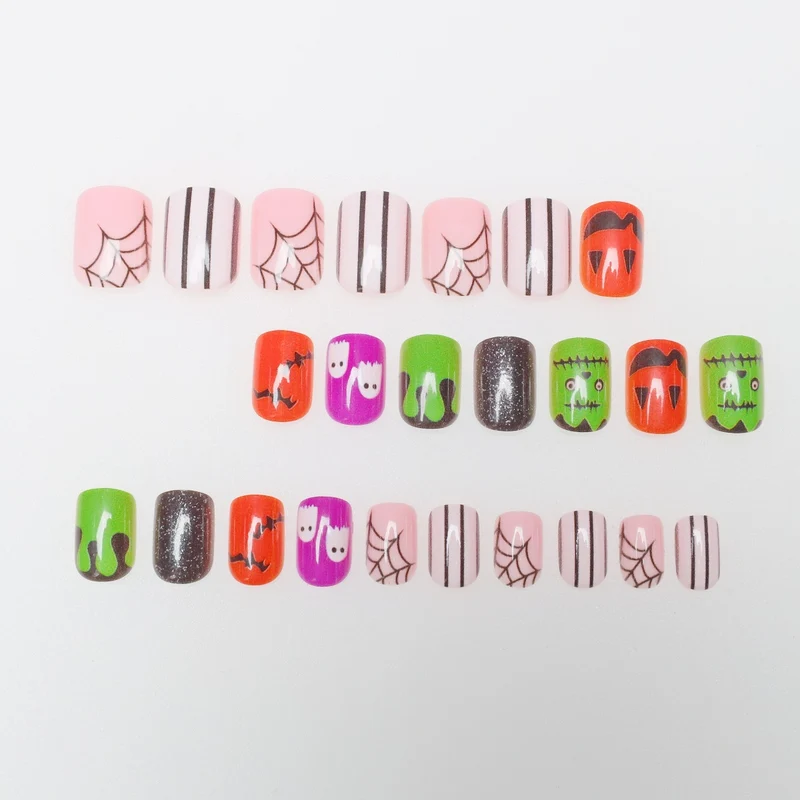 Halloween-Themen Nagelkunst Karnz