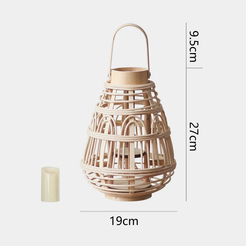 Handgefertigte Rattan-Laterne Karnz