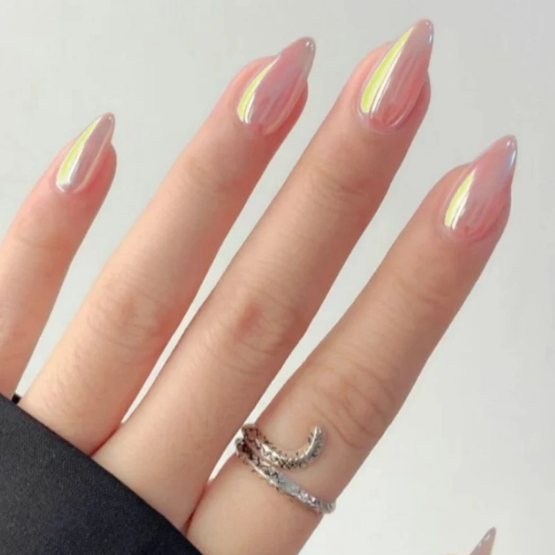 Shimmery Stiletto Press-On Nagelkunst Karnz