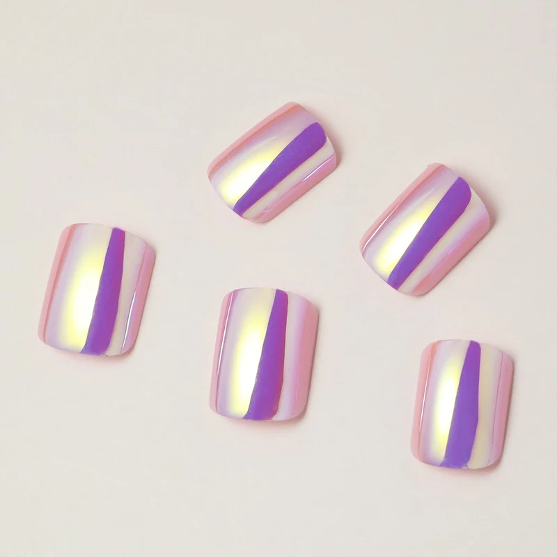 Premium Glänzende Press-On Nageltips Karnz