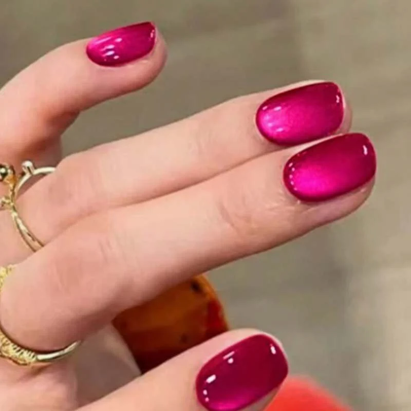 Glänzendes Ombre Press-On Nail Set Karnz