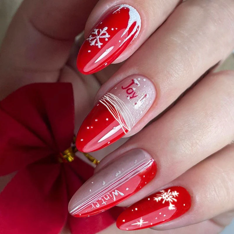 Festlich inspiriertes Press-On Nagelkunst Set Karnz