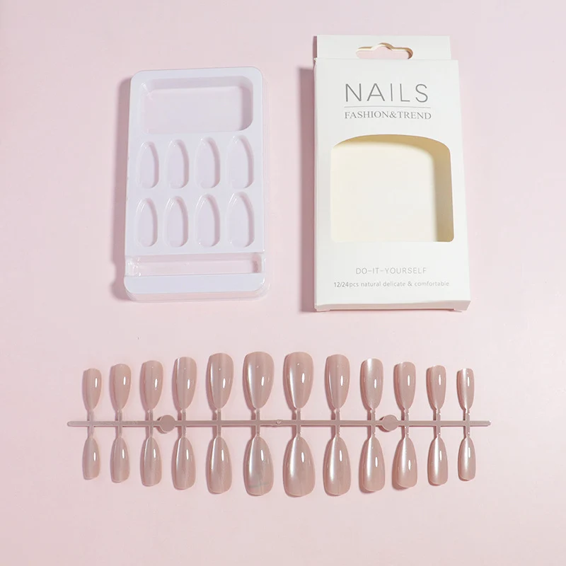 Do-It-Yourself Nagelkunst Set Karnz