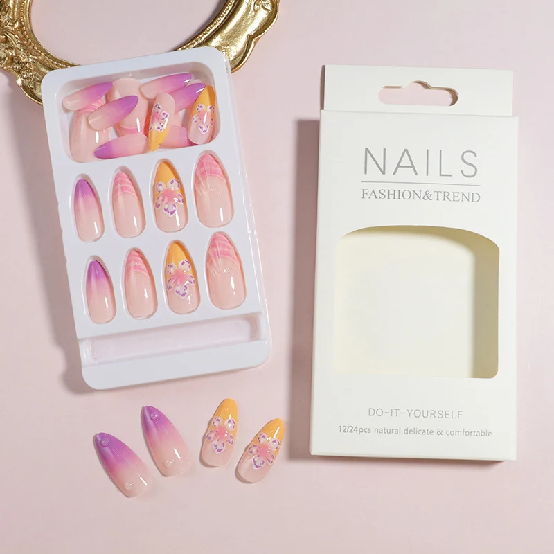 DIY Elegantes Aufklebenägel-Set Karnz