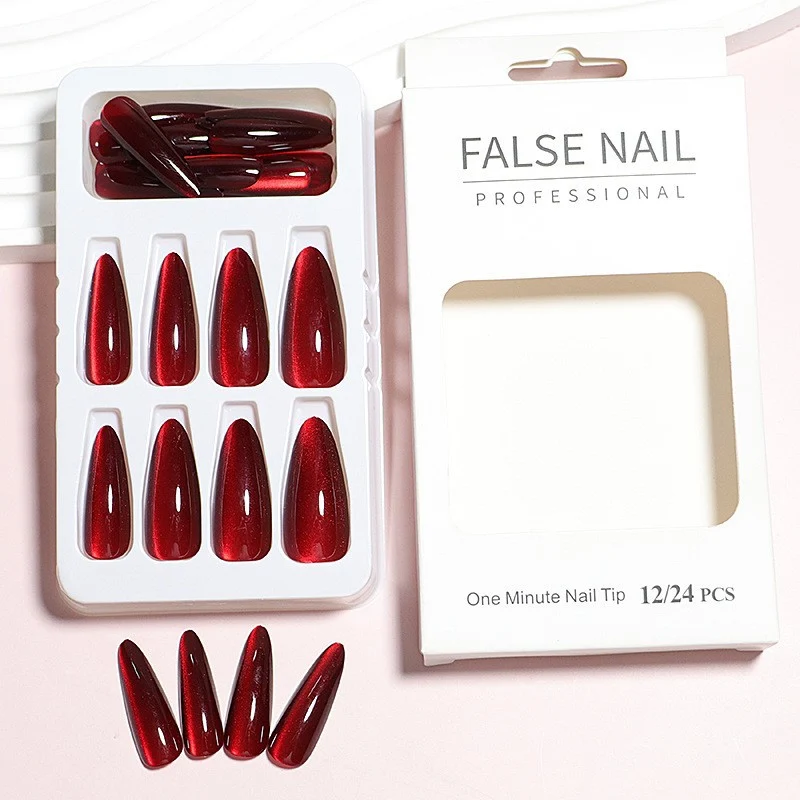 DIY dekorative Press-On Nagelset Karnz