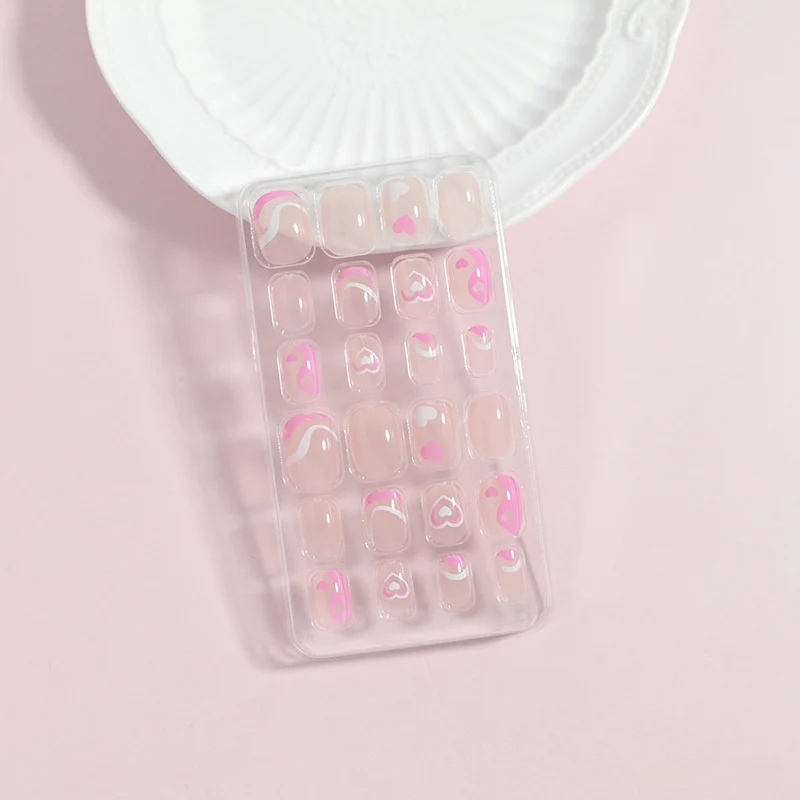 Dekoratives Press-On Nagelset Karnz