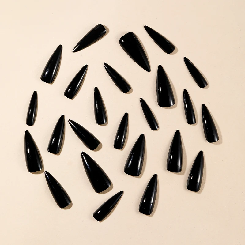 Stiletto Nagelerweiterungen Karnz