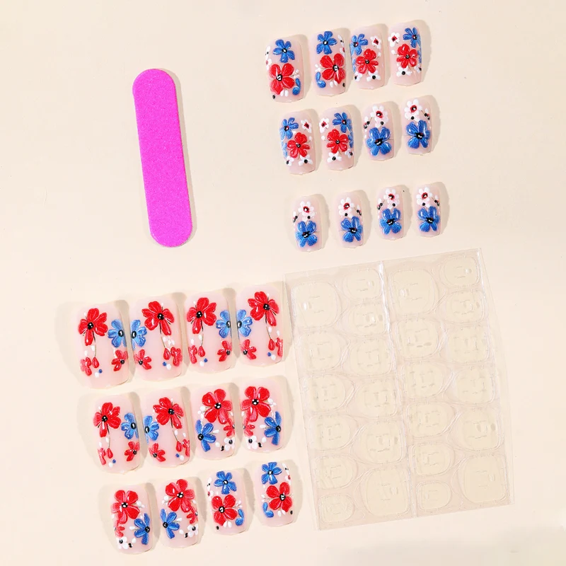 Floral 3D Nagelkunst Set Karnz
