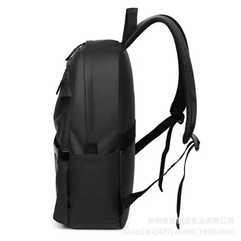 Moderner Minimalistischer Rucksack Karnz