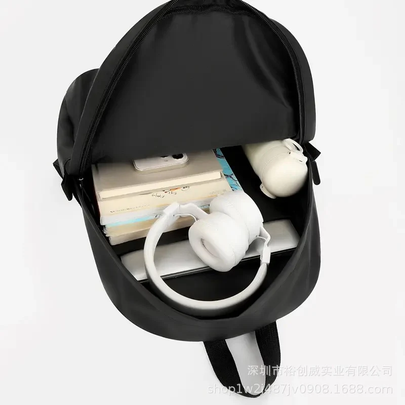 Moderner Minimalistischer Rucksack Karnz