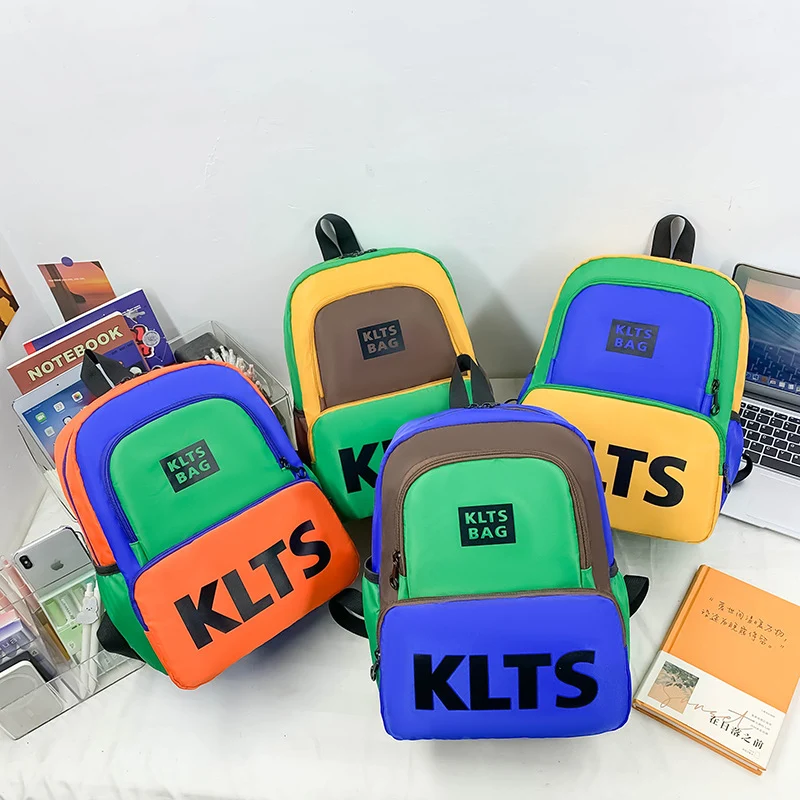 Retro-inspirierter Grafik-Rucksack Karnz