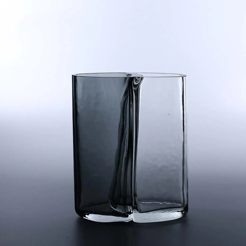 Mouth-blown skulptural Double-Chamber zeitgenössische Glasvase Karnz