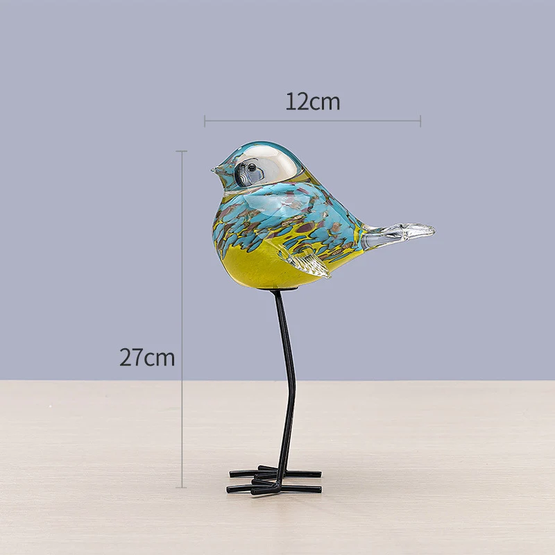 Handgefertigte dekorative Glasskulptur eines Vogels auf Metallbeinen Karnz
